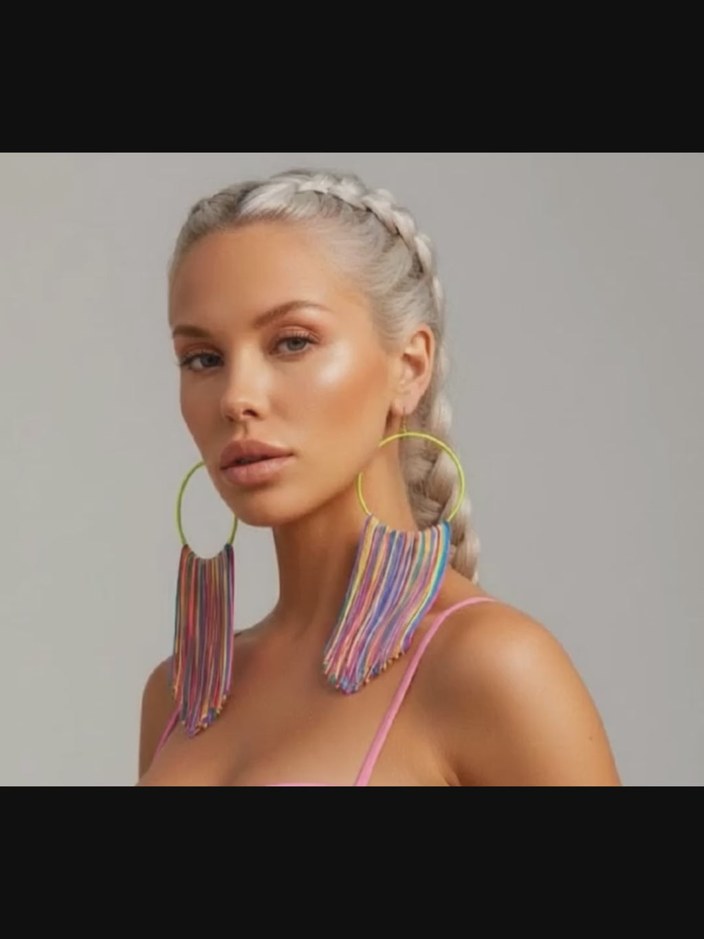 NEON MUSE